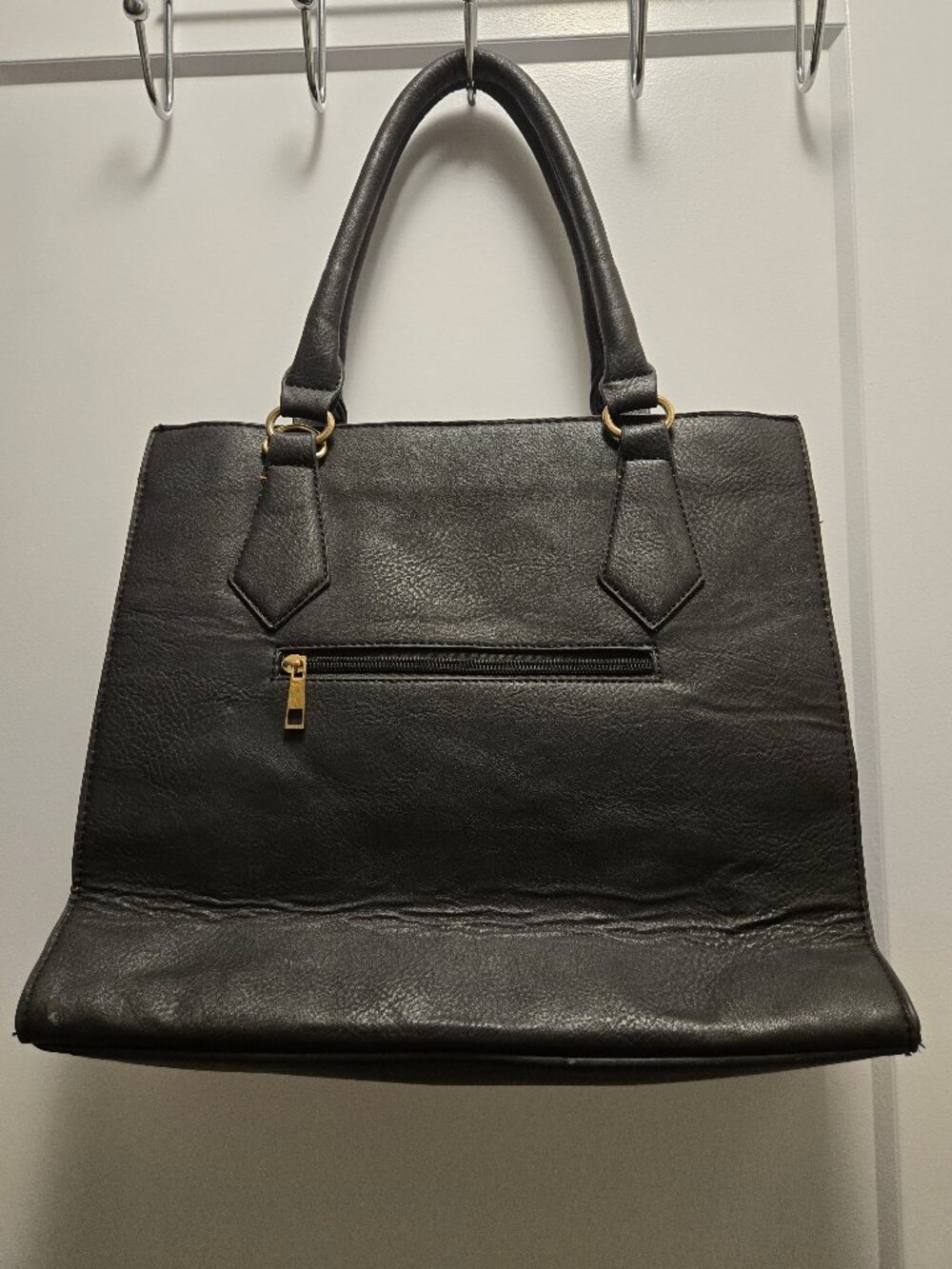 SOURCE UNKNOWN Women's Black Faux Leather Shoulder Bag - Large - Picture 2 of 14